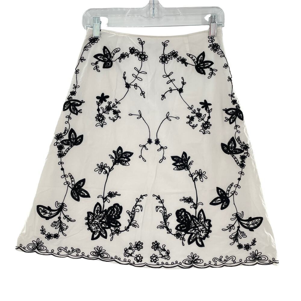 DKNY JEANS White Black Floral Butterfly Embroidered A-line Skirt 4